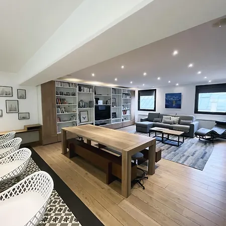 Urbanflat 166 - Luxury In The Center Of Appartamento Parigi