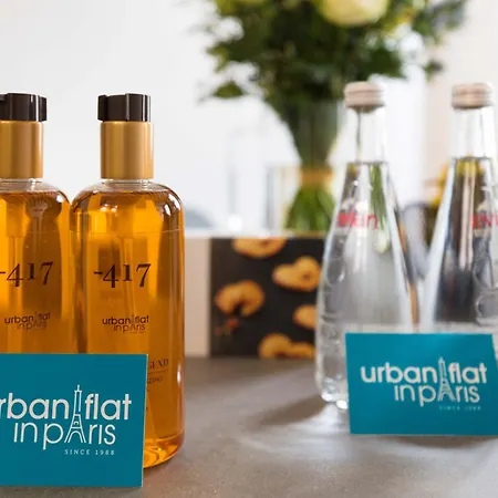 Appartamento Urbanflat 166 - Luxury In The Center Of Parigi